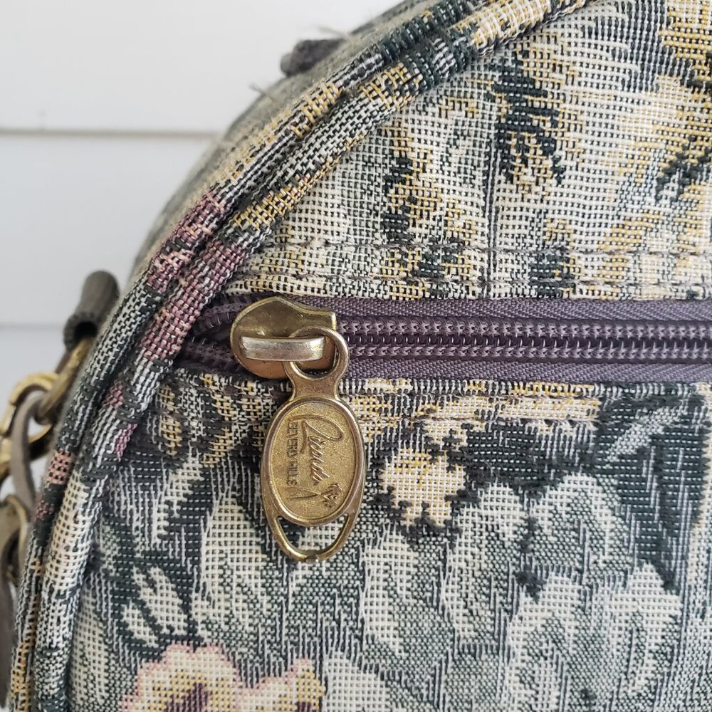 Vintage 90s / Y2K Ricardo Beverly Hills tapestry rounded luggage bag - Picture 3 of 14